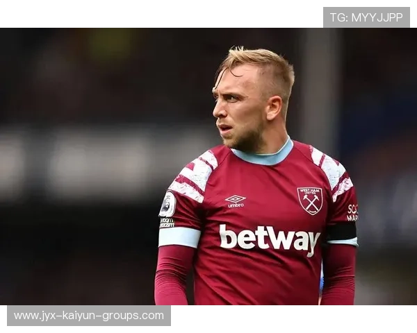 弗赖堡锋线尖刀领衔欧联战巴塞尔，弗赖堡vs比勒菲尔德